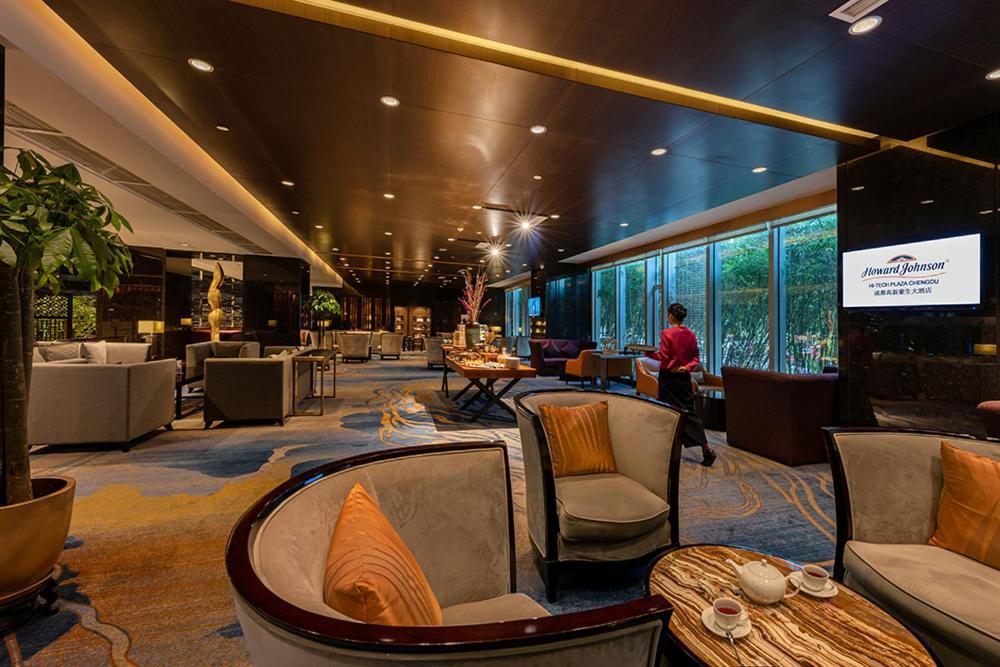 Howard Johnson Hi - Tech Plaza Чэнду Экстерьер фото
