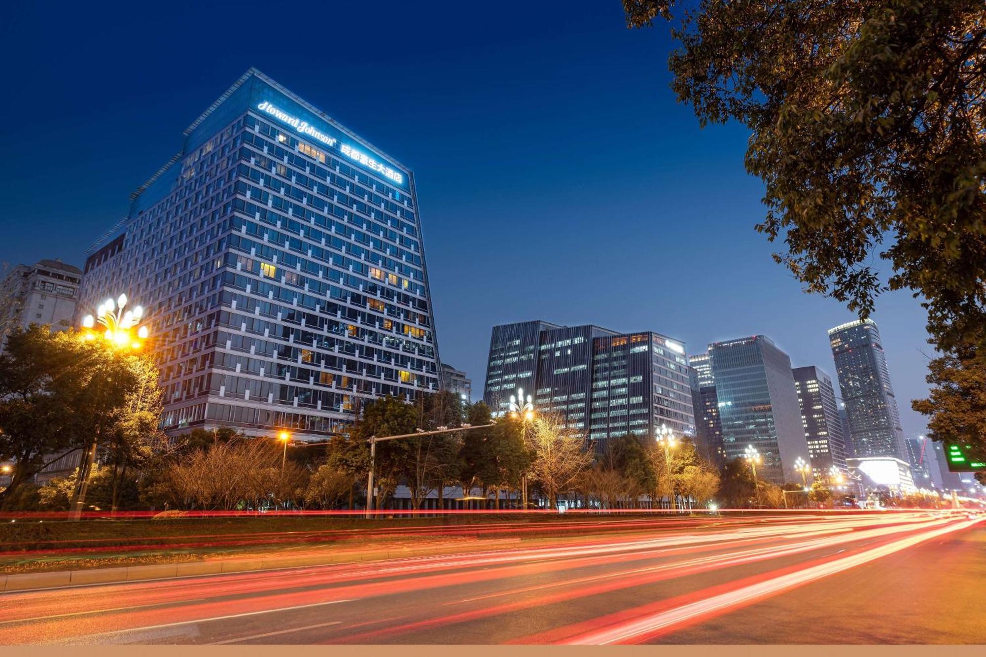 Howard Johnson Hi - Tech Plaza Чэнду Экстерьер фото